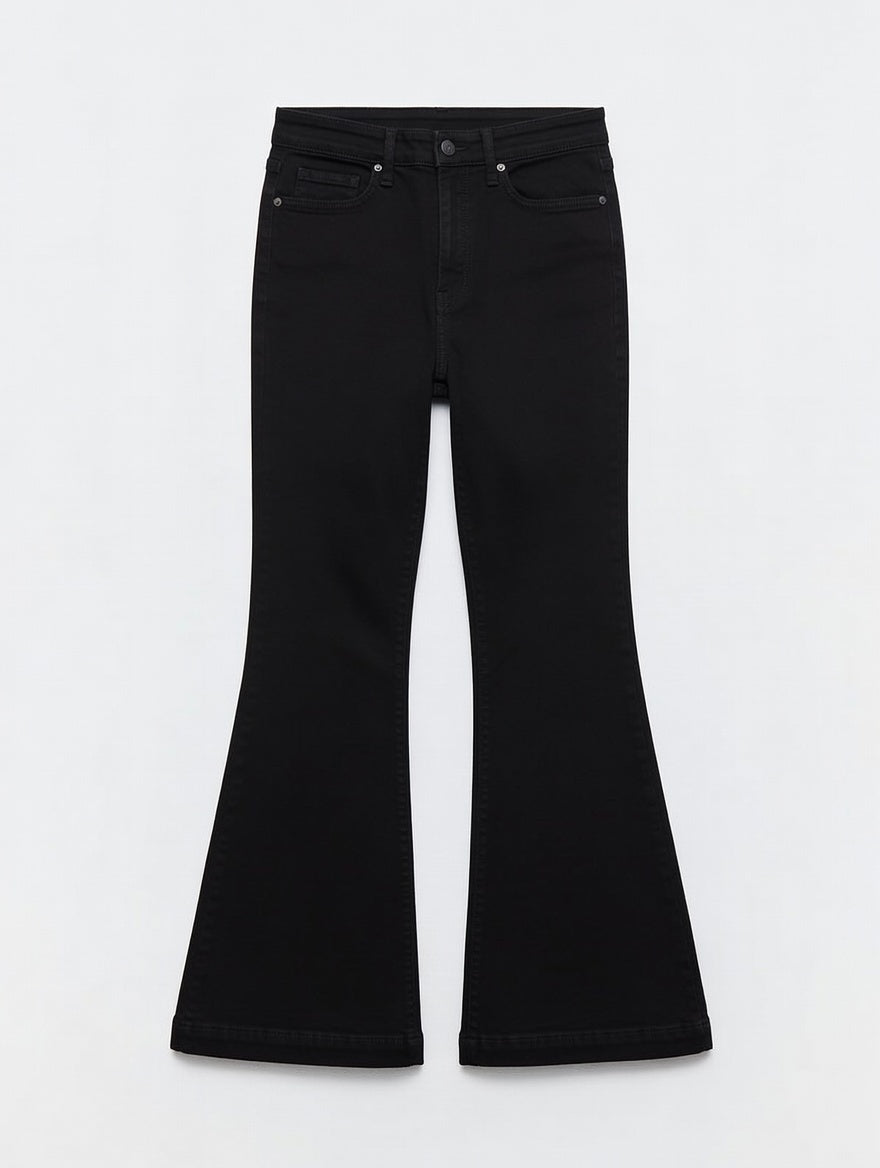 High-Waist Flare Jeans Black - Women's