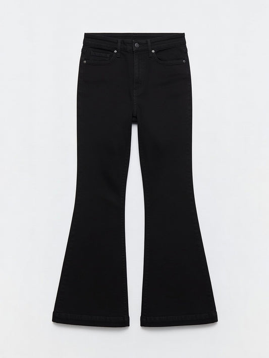High-Waist Flare Jeans Black - Women's
