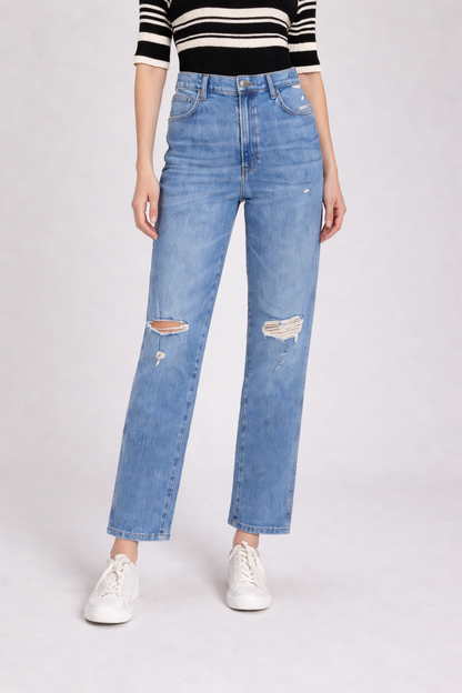 Women’s Medium Blue Distressed Jean’s