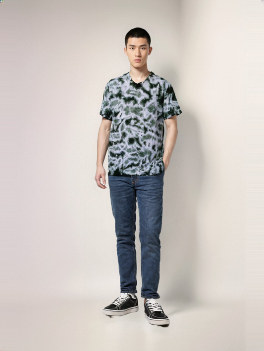 Tie-Dye V Neck T-shirt Green.