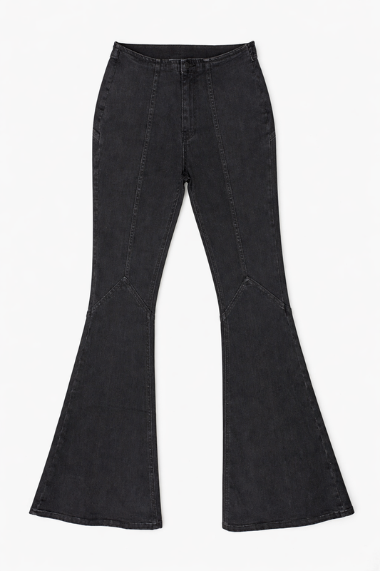 High-Waist Flare Jeans Black - Women's